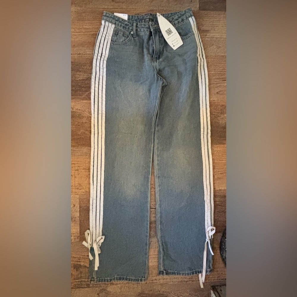 Cali 1850 Blue Striped Bow Accent‎ Straight Denim Jeans Womens Size 3/26
